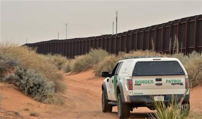 Retired border chief ordered to not report border crossers with ties to terrorism