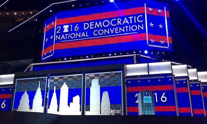 Democrats finally add Old Glory to convention stage on second day