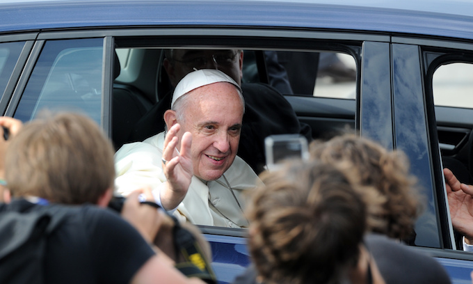 Pope Francis tells Hungary what to do about immigrants coming illegally