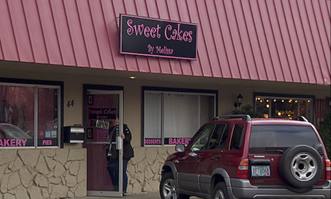 Oregon appeals court will rule again on state’s $130K fine of Sweet Cakes bakery