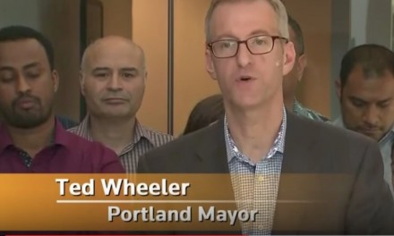 Portland mayor pepper sprays man during confrontation over mask