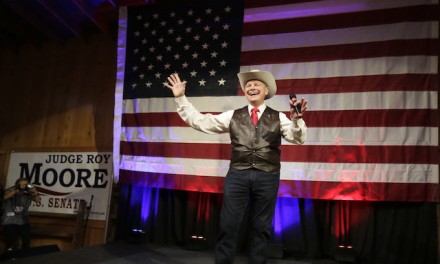 Moore wallops Strange by 10% in Ala. Senate runoff