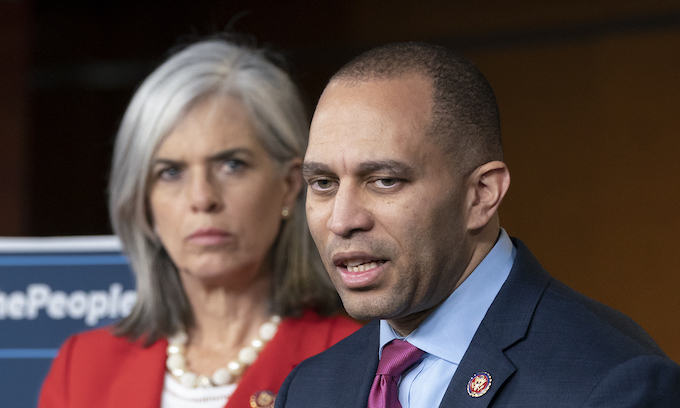 Brooklyn Democrat Rep. Hakeem Jeffries could become House’s first Black minority leader in new Congress