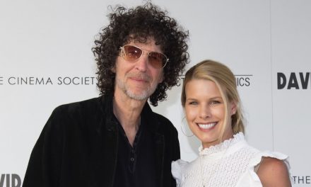 Howard Stern encourages Trump supporters to get together and drink disinfectants