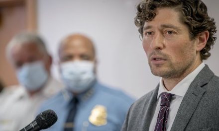 Minneapolis council puts plan to abolish police in motion