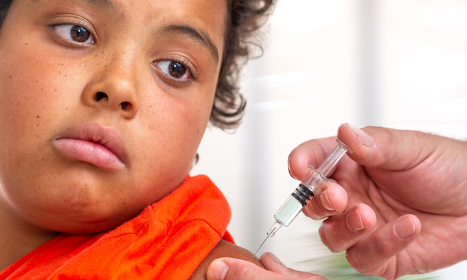 California pushes 1st US vaccine mandate for schoolchildren
