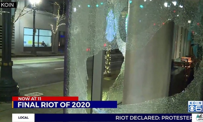 Democrat Portland celebrates New Year with a riot