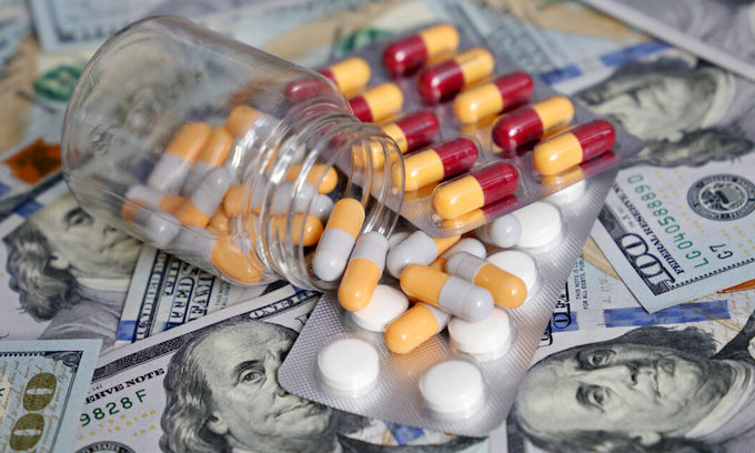 Congress Should Avoid Prescription Drug Price Controls, Economists Warn