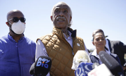 Al Sharpton heckled by protesters yelling ‘we don’t want your racism in Texas’ forcing him to cut short his speech at Del Rio