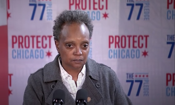 Cop-hating Chicago mayor protected by army of them