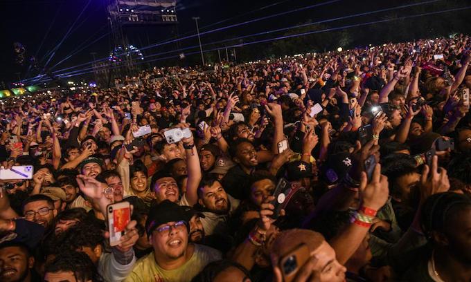 ‘Stop the show!’ Houston concertgoers describe chaos