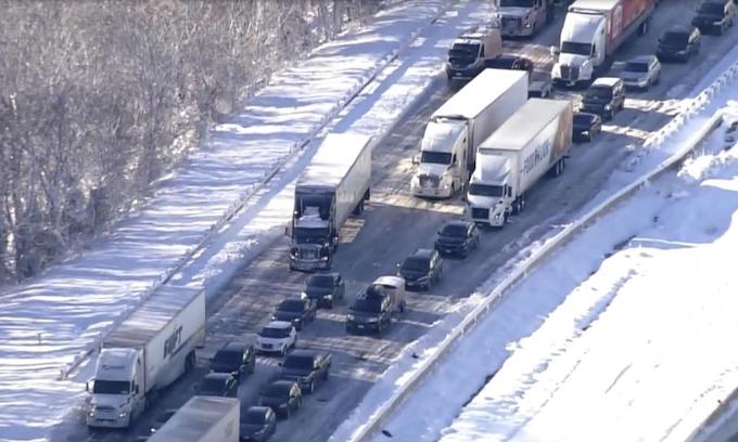 Snowstorm drama in Democrat state: ‘miserable experience’, traffic stuck overnight