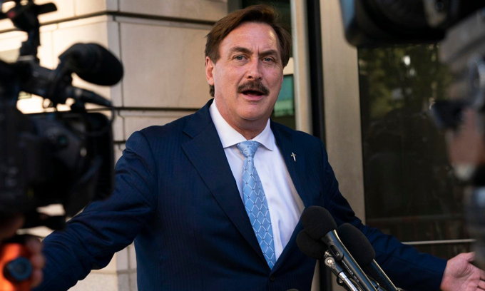 Mike Lindell Shows His Support, Will Send Pillows to Canadian ‘Freedom Convoy’