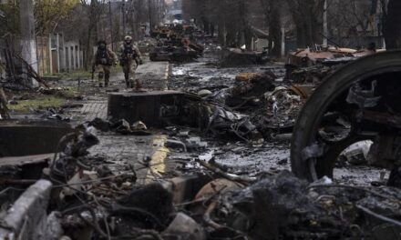 Ukraine braces for major Russian offensive amid phosphorus bomb warning