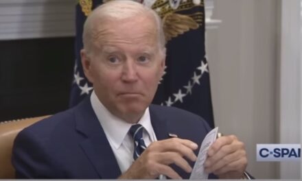 Joe Biden holds up notes directing his actions in a meeting; some say they prove ‘serious cognitive failure’