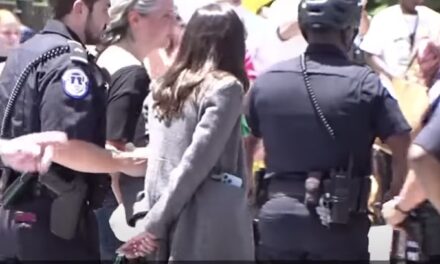 AOC fakes handcuffs while being escorted away from staged pro-abortion protest