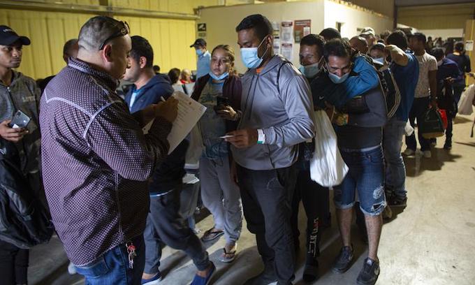 Abbott: More than 50,000 illegal border crossers bused to sanctuary cities