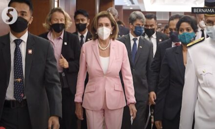 UPDATE:  US Speaker Pelosi arrives in Taiwan, raising China tensions