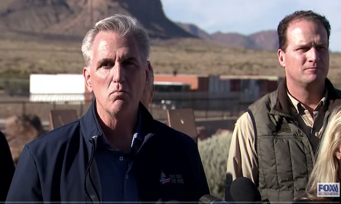 McCarthy threatens to impeach Mayorkas over border