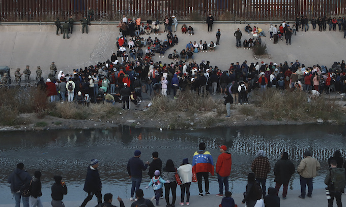 Texas Builds Shipping Container Border Wall to Fight Illegal Crossings