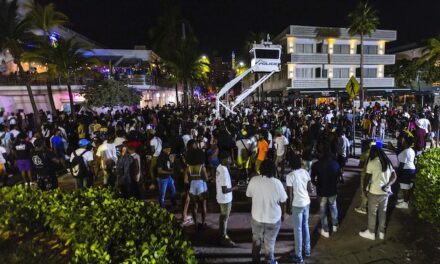 Miami Beach issues curfew following spring break violence