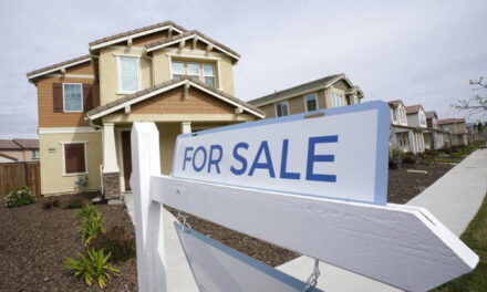 U.S. home prices sink under weight of higher interest rates
