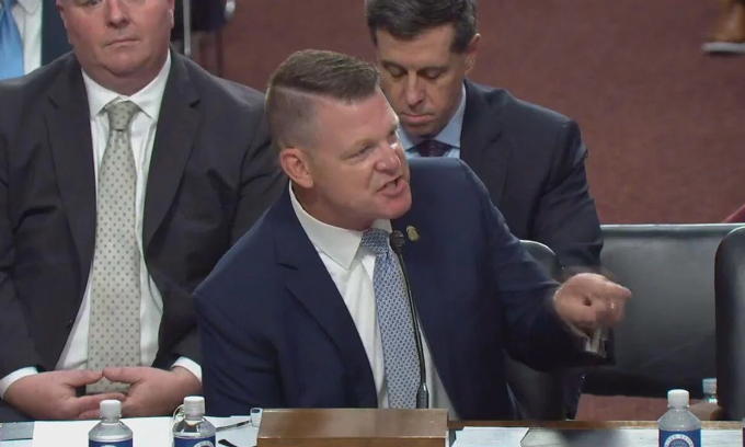 Failures of Secret Service mount as senators demand accountability