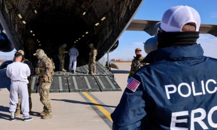 Rubio Warns Venezuela to Accept Deportation Flights or Face Harsh Sanctions