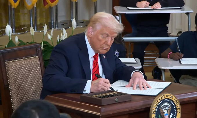 Trump order strips funding from sanctuary cities engaged in ‘insurrection’